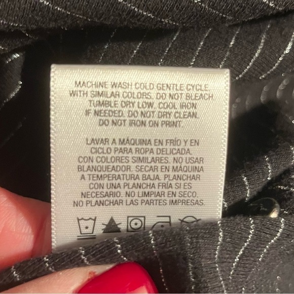 Basic Editions Women’s Plus Size Striped Top - Picture 6 of 6